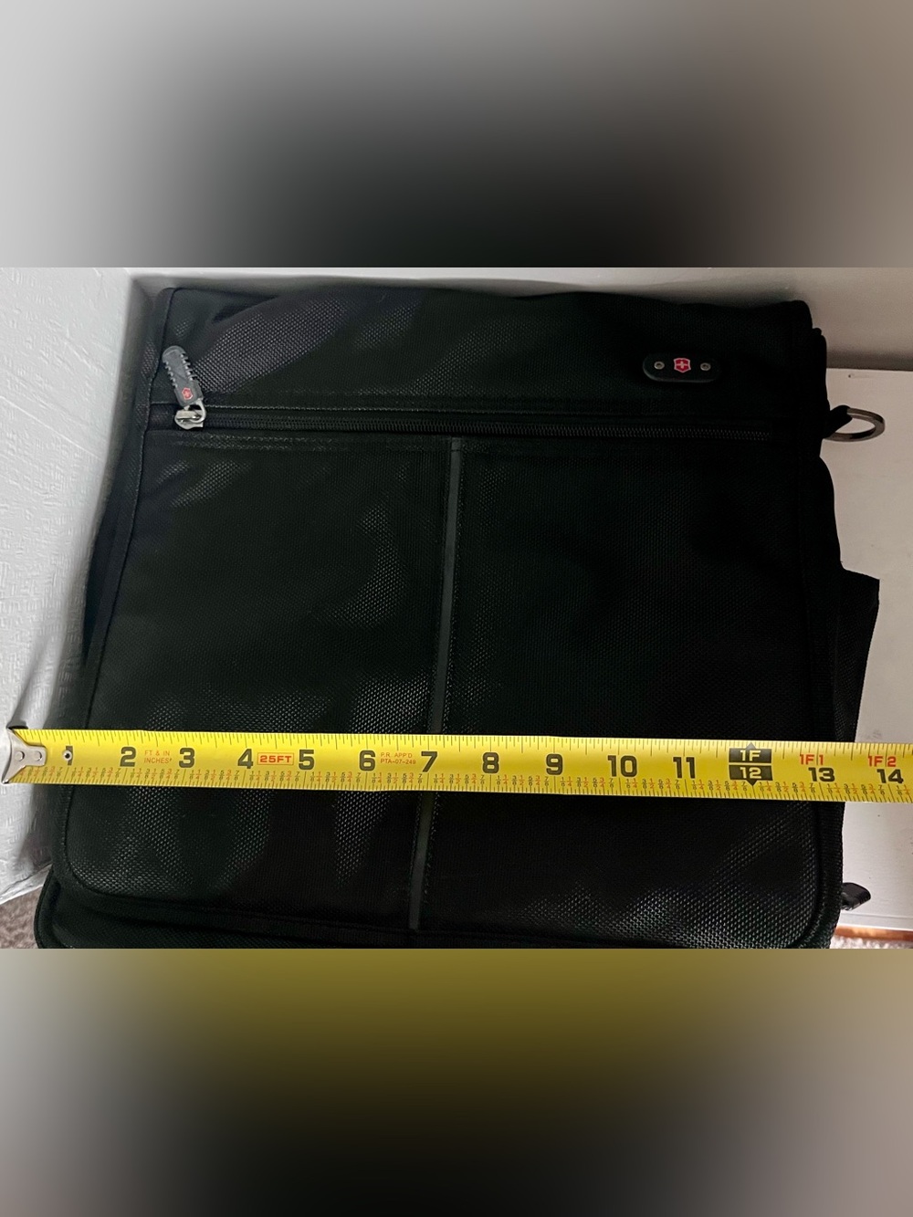 Victorinox by Swiss Army Black Crossbody Messenger Brief Bag Adjustable Strap - Picture 14 of 14